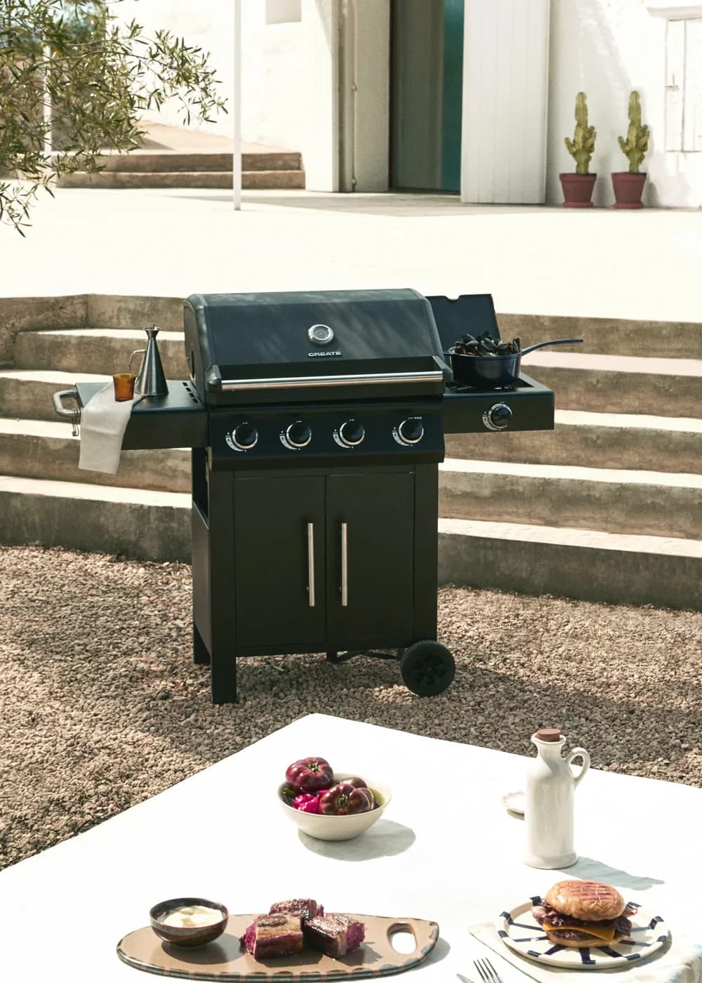 Barbacoa de gas Create Burner Pro 17 kW con 4 quemadores y armario