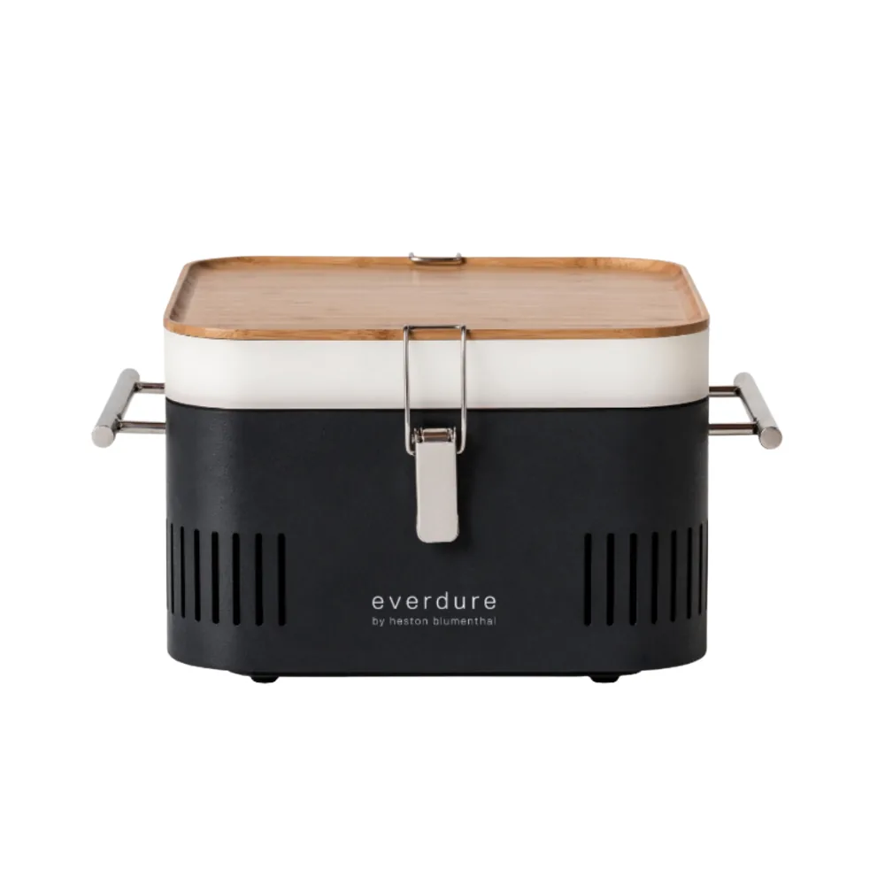 Barbacoa portátil de carbón Everdure Cube grafito 42,5 cm con tabla de bambú